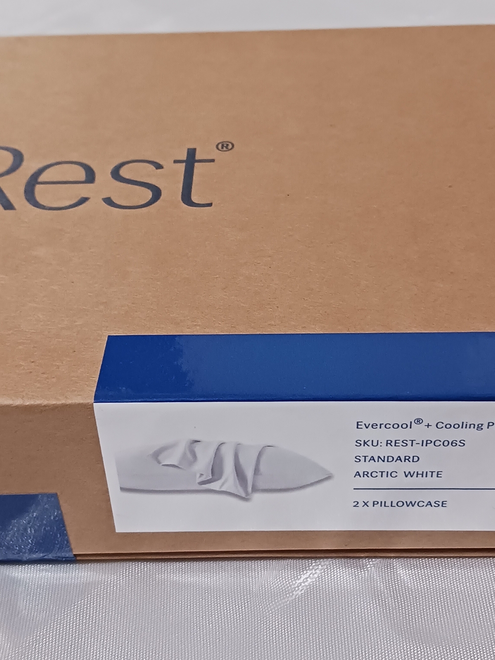 Rest Evercool + Cooling Arctic White Standard Pillowcases (2 Pack) NIB SEALED